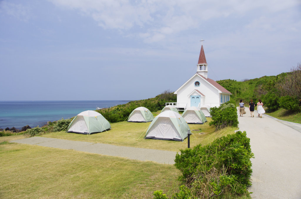 山口のおすすめグランピング&キャンプ施設⑤角島大浜キャンプ場